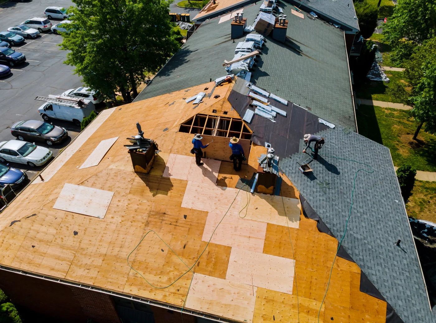 commercial roofing system in Pasadena
